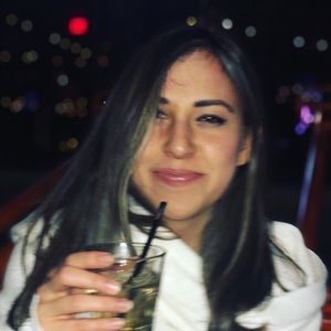 Meet your Posher, Lucia